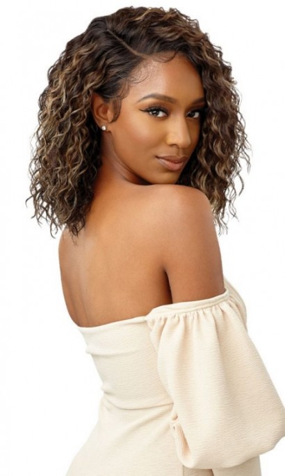OUTRE MELTED HAIRLINE COLLECTION HD SWISS LACE FRONT WIG MCKENNA